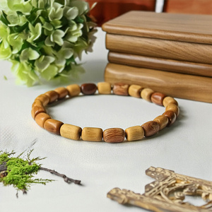 Pulsera con Palo Santo
