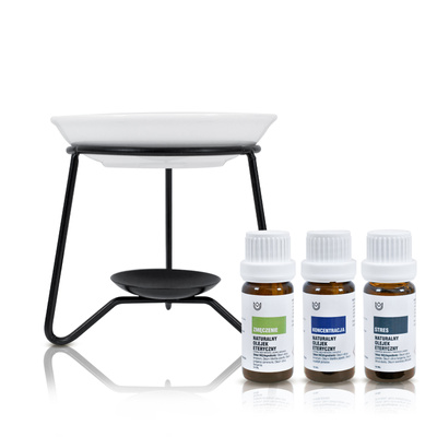 Sada pro aromaterapii: přírodní éterické oleje + aromalampa