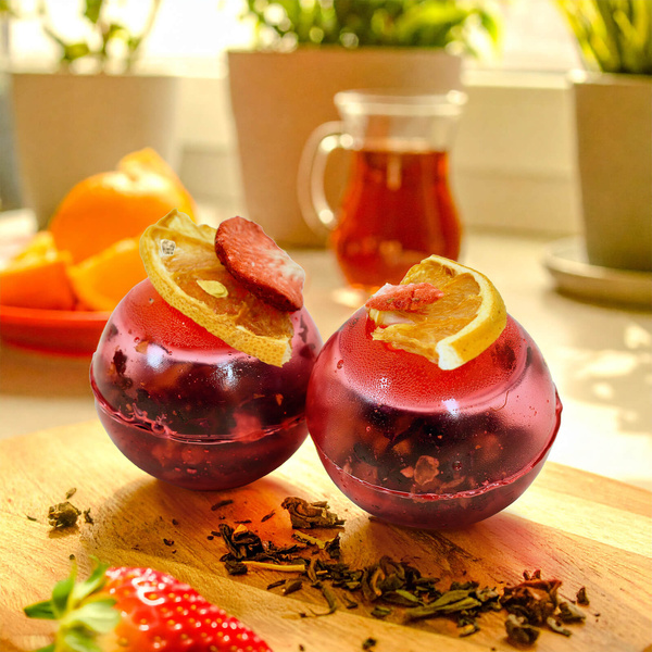 Mary Rose – Berry Romance Tea Bomb