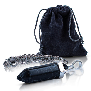 Colgante con turquesa negra