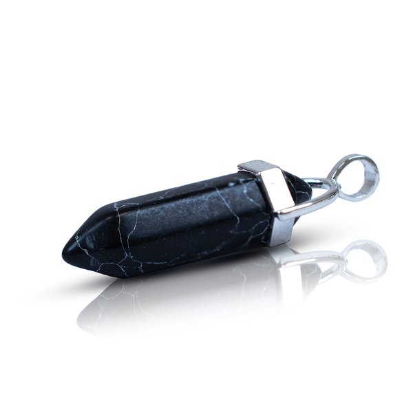 Ciondolo con turchese nero