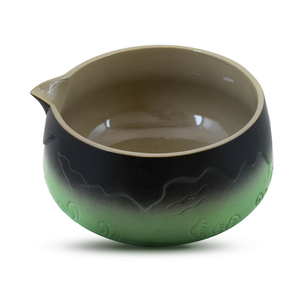 Matchawan – Keramisches Schälchen für Matcha mit Ausguss – Mountain (grün)