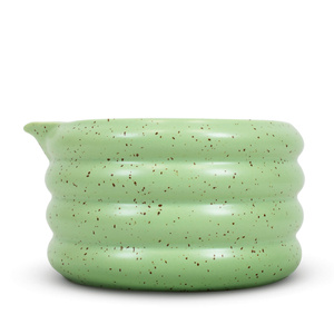 Matchawan – Ceramic Matcha Bowl with Spout – Midori