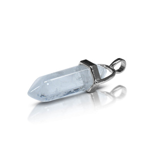 Pendentif en cristal de roche