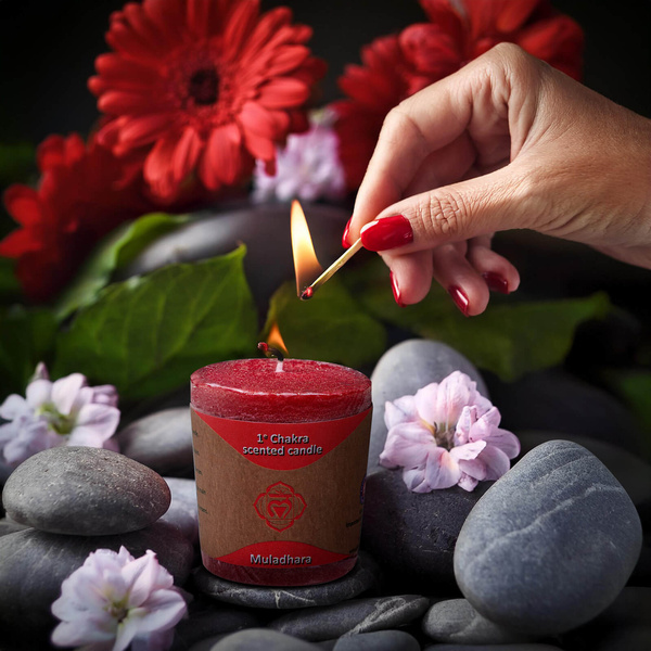 Candela profumata - Chakra della Radice